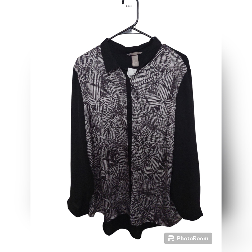 🆕 H&M Tunic button down blouse‎ with geometric print and black sleeves Si